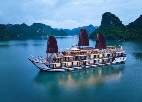 Amanda Luxury Cruise
